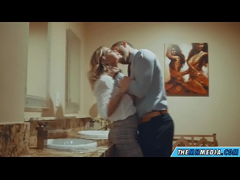 ❤️ Блондинка сени коомдук дааратканада азгырып жатканда ❤❌ Силиктөө боюнча бизде